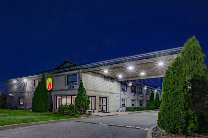 Hotel 3 of 31