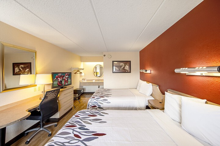 Room 16 of 23