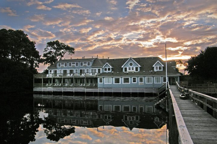 The Inn at Corolla Light