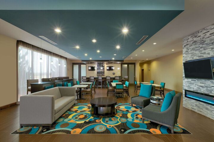 Hotel Interior 9 of 61