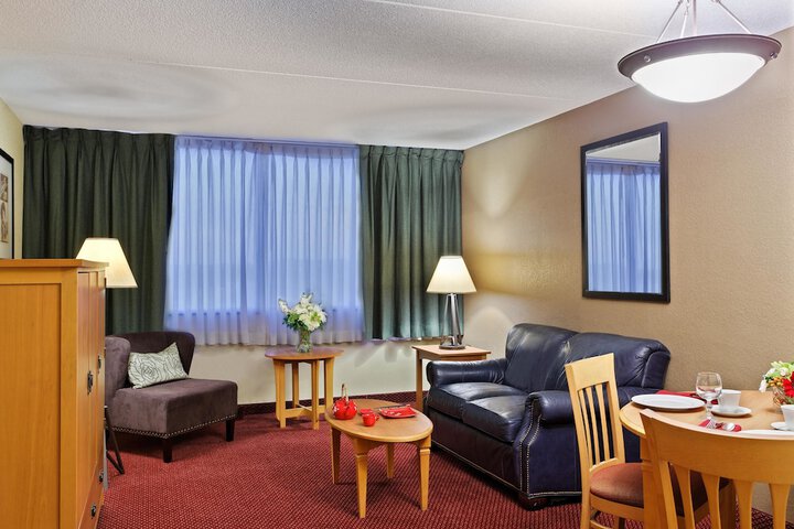 Room 16 of 45