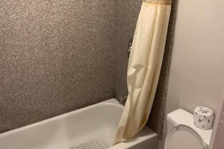 Room 20 of 36