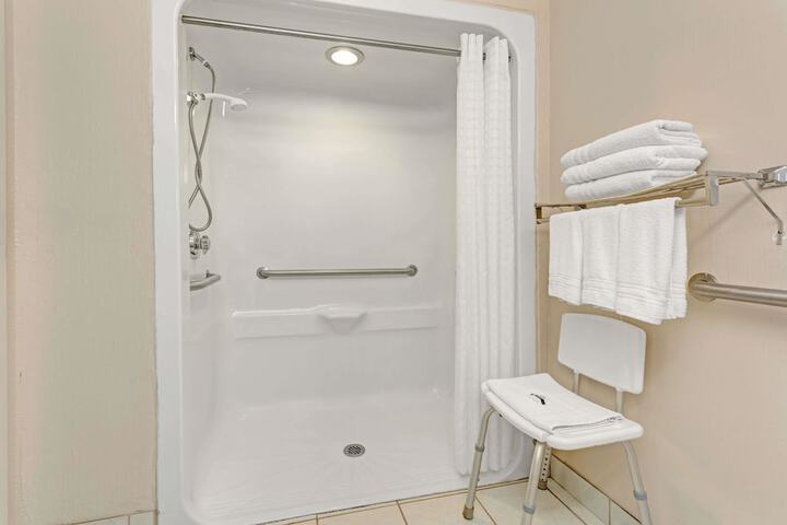 Microtel Inn & Suites by Wyndham Florence / Cincinnati Airport