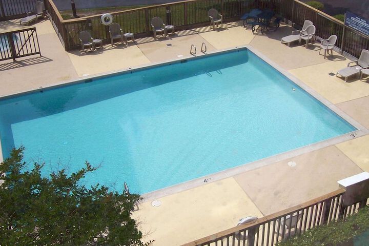 Pool 3 of 20