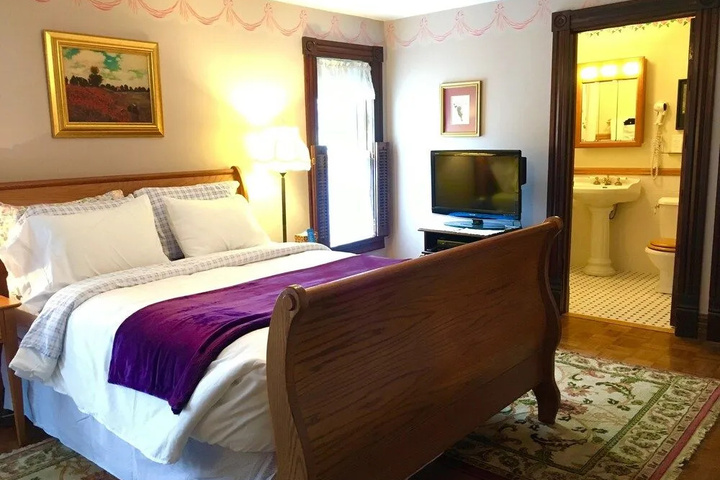 Trimmer House Bed and Breakfast