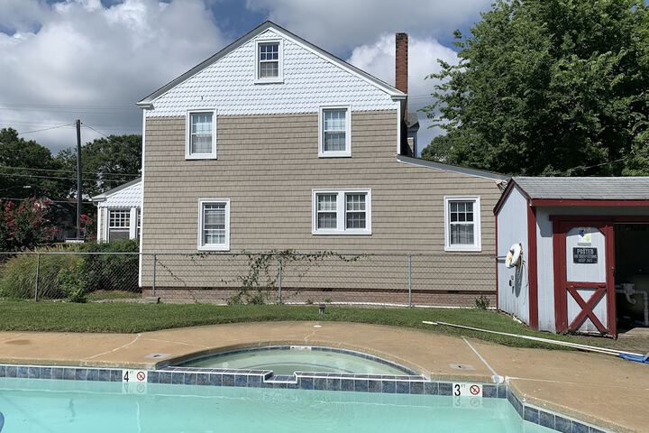 Pool 4 of 53