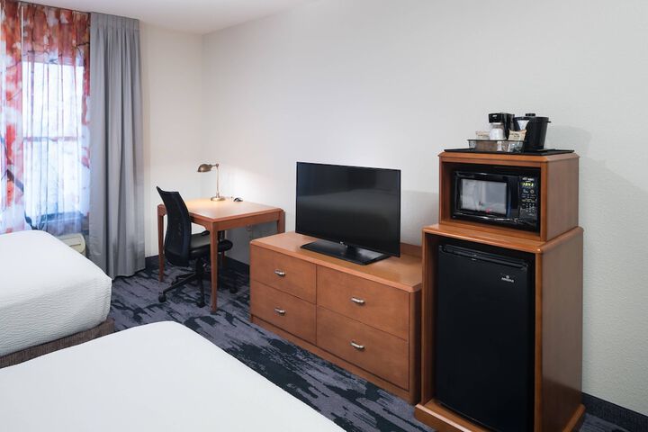 Room 26 of 45