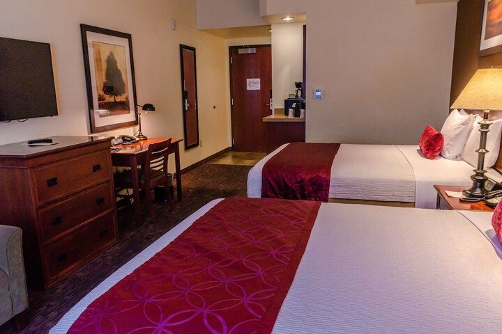 Lodge at Feather Falls Casino