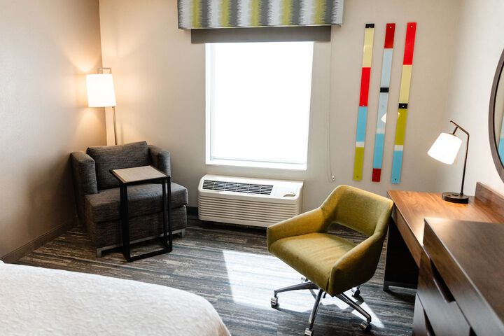 Room 21 of 37