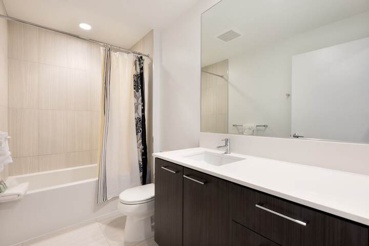 Global Luxury Suites at Reston Town Center