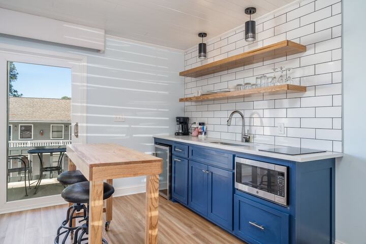 The Hamilton - Lakefront & Studio Suites Hot Springs