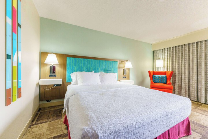 Hampton Inn Hutchinson