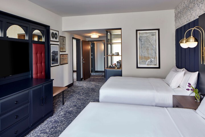 Room 14 of 49