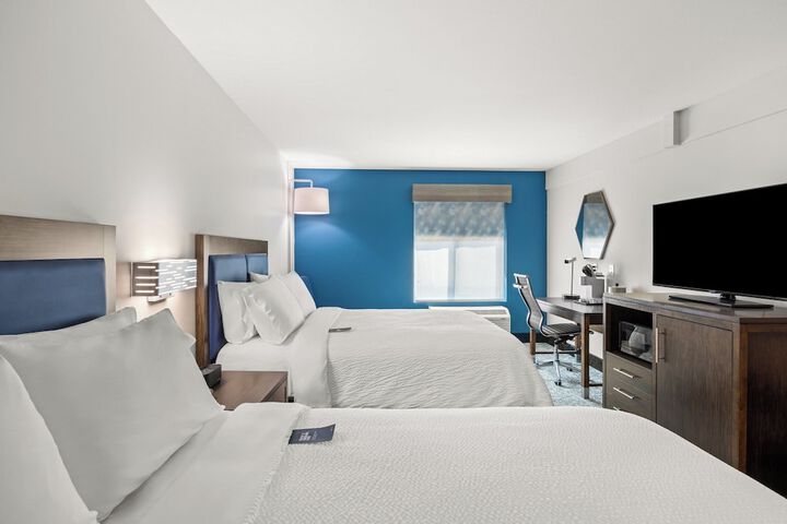 Holiday Inn Express Asheville Woodfin by IHG