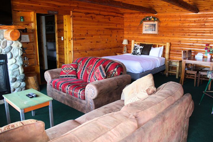 Anglers Lodge