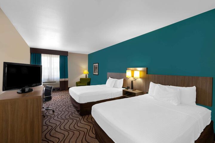 Room 17 of 31