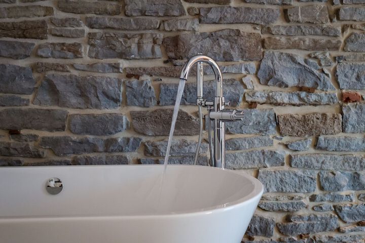 48 King West Boutique Hotel