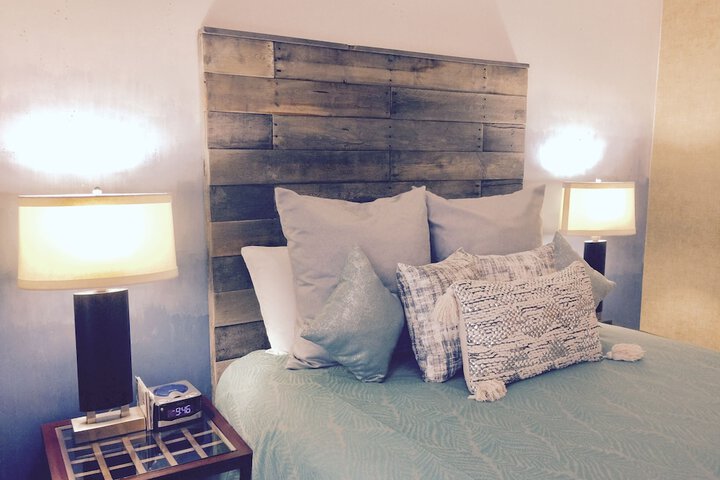 Room 26 of 35