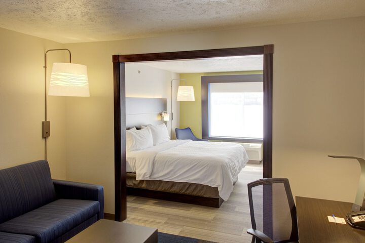 Room 15 of 45