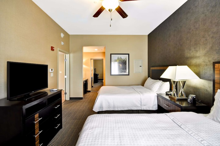 Room 33 of 55