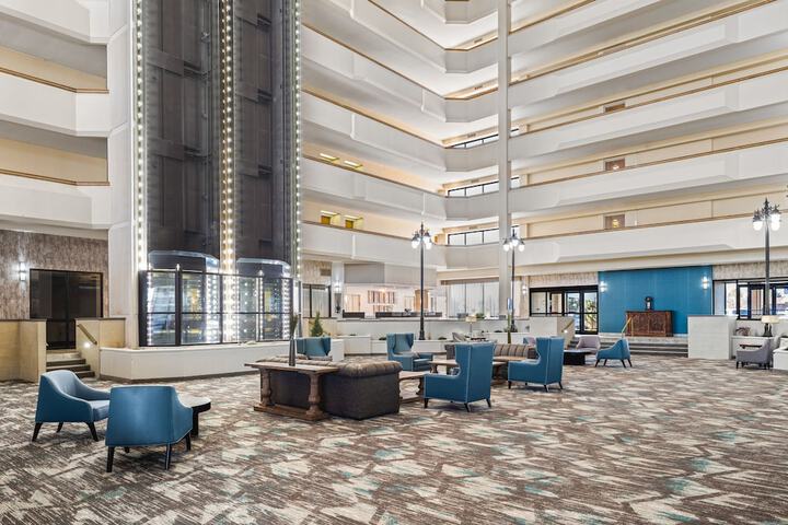 Hotel Interior 7 of 33