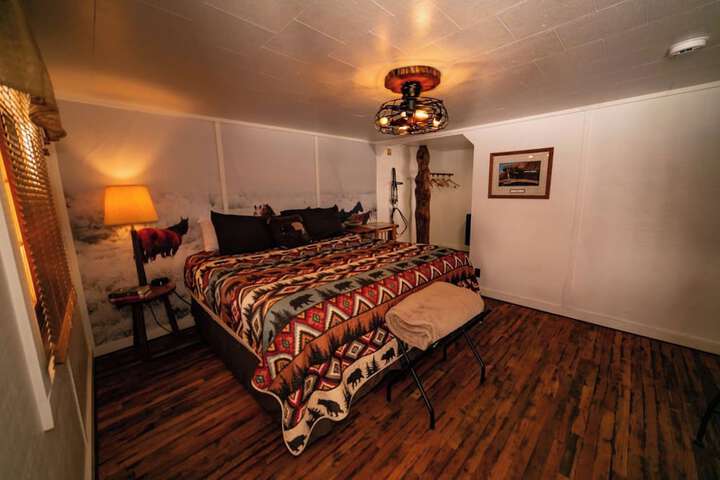 Room 63 of 153