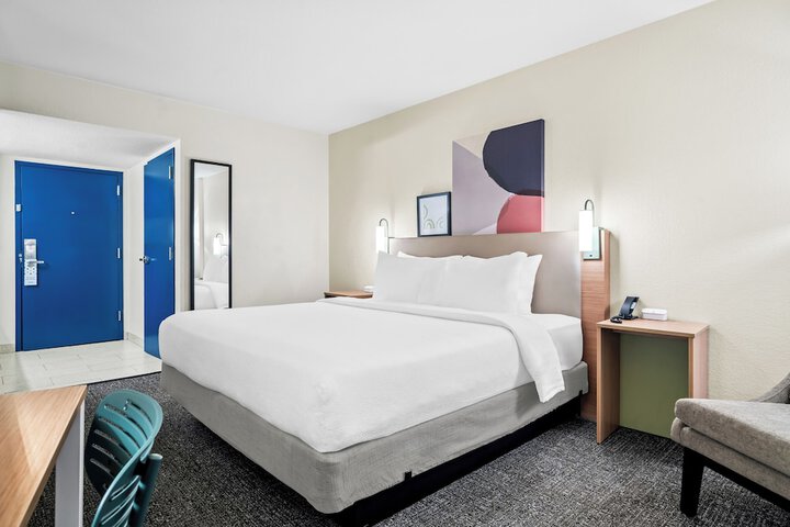 Spark by Hilton Orlando near Universal