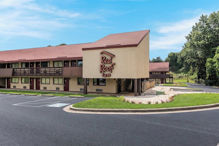Hotel 6 of 37