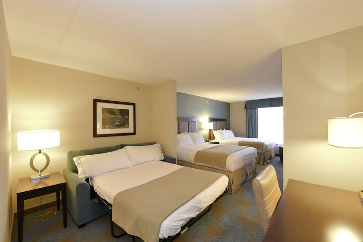Room 45 of 74