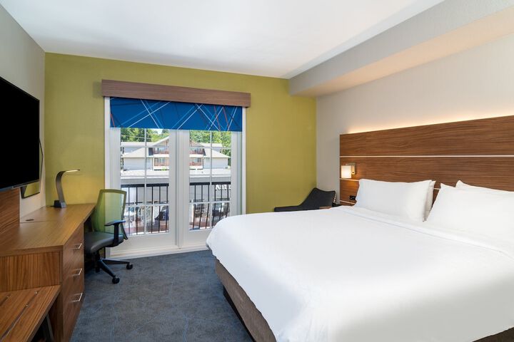 Room 31 of 50