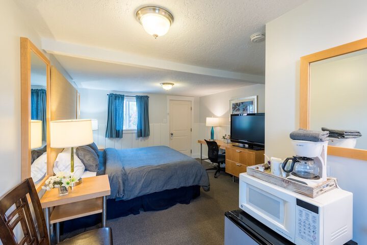 Room 35 of 72