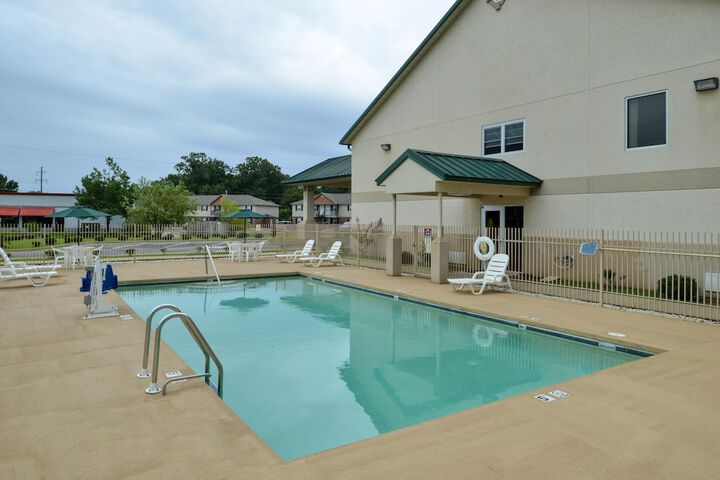 Pool 6 of 31