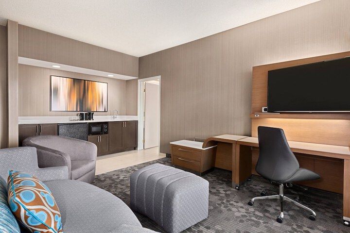 Room 11 of 46