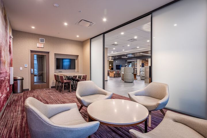 Business Center 48 of 48