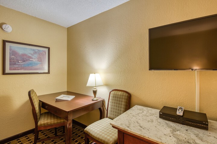 Room 29 of 37