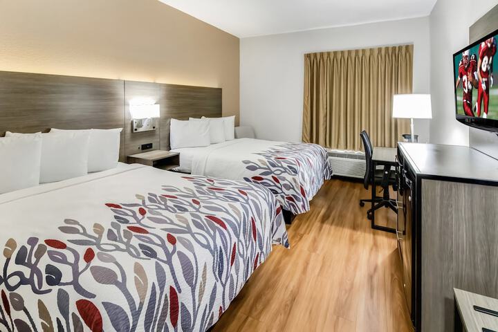 Room 15 of 36