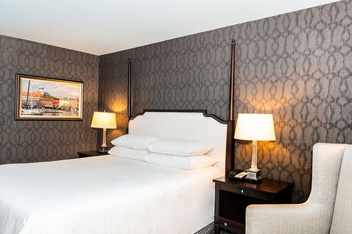 Room 75 of 144
