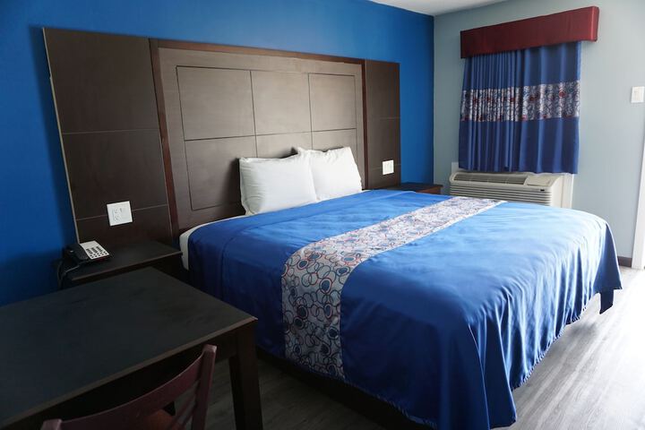 Star Light Inn