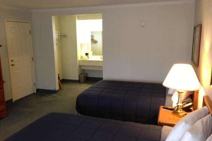 Room 12 of 44