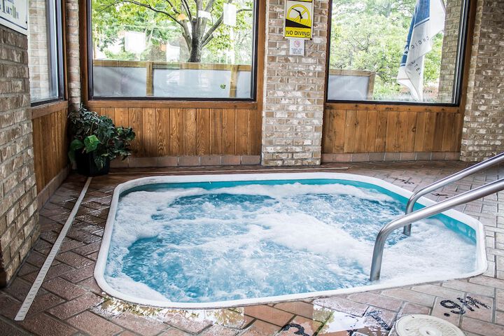 Pool 7 of 39