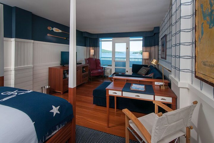 Room 45 of 178