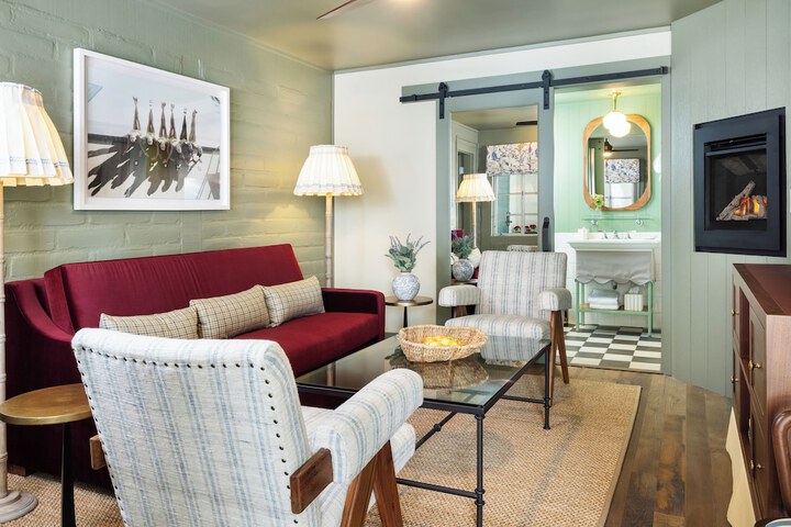 Room 14 of 55