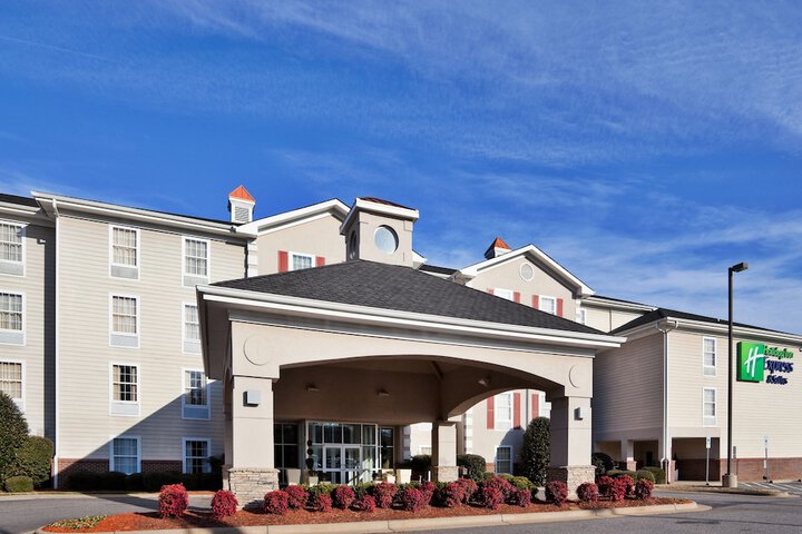 Holiday Inn Express Hotel & Suites Conover (Hickory Area) by IHG