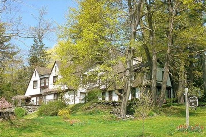 Hotel 3 of 60