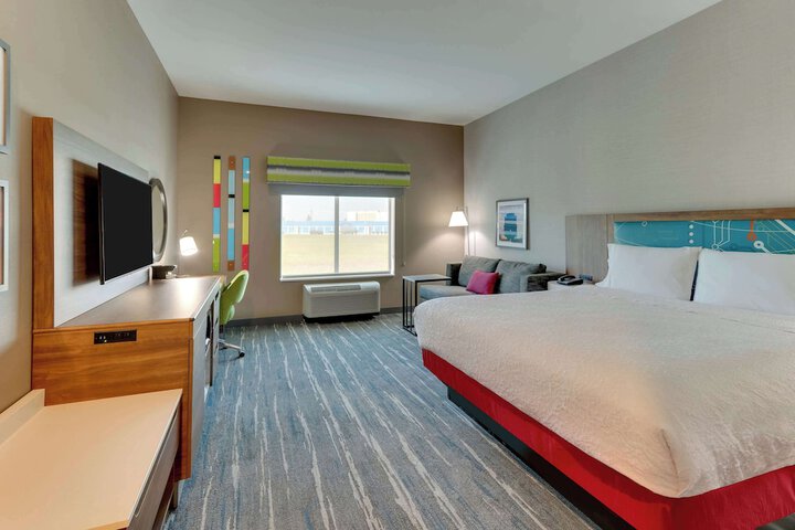 Room 10 of 20