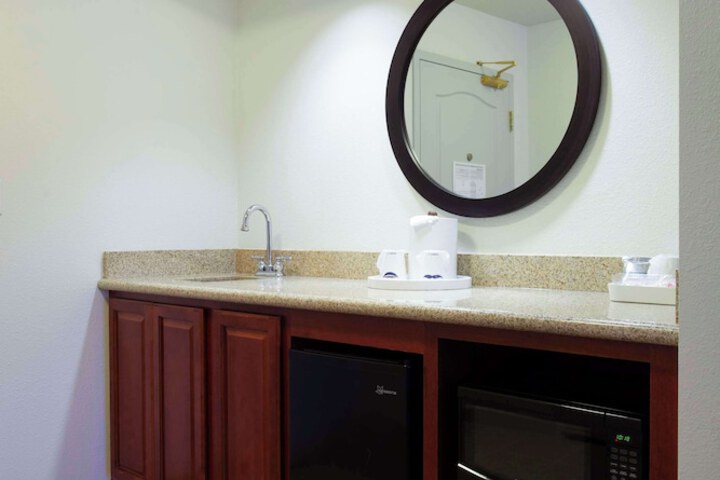 Hampton Inn & Suites Mountain Home