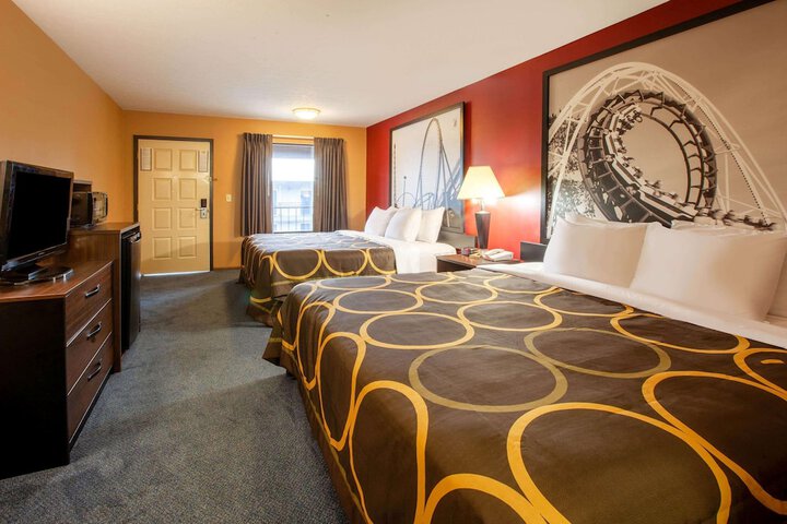 Room 19 of 30
