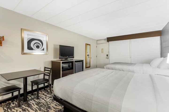 Quality Inn & Suites Easley - Greenville