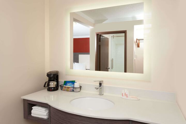 Baymont by Wyndham Chicago / Alsip