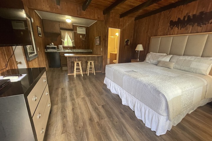 Room 19 of 61